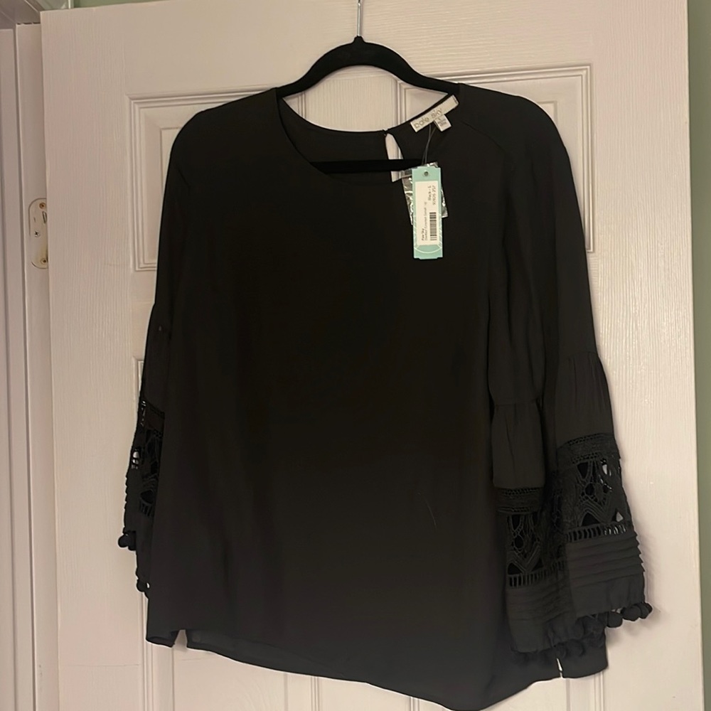Black house size L